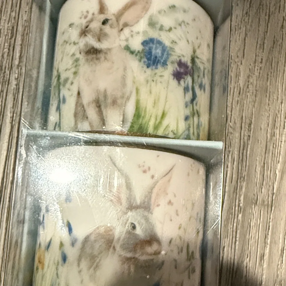 6 Williams Sonoma Bunny Floral Porcelain napkins rings